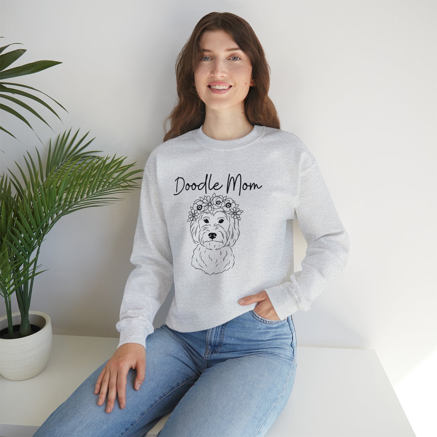 Doodle mom Unisex Heavy Blend™ Crewneck Sweatshirt